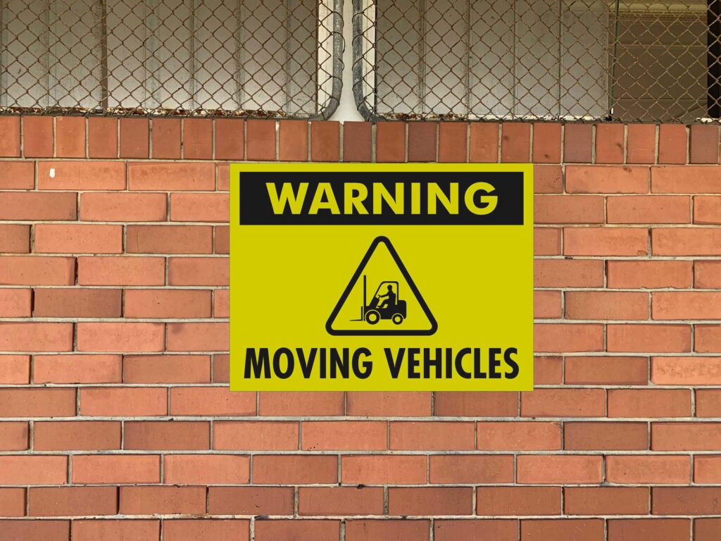 Warning_Moving_Vehicles