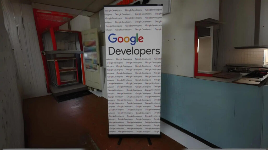 google-developers-banner-stands