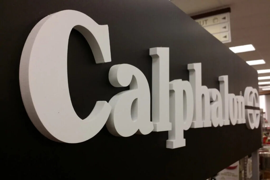 premium custom plastic letter signage