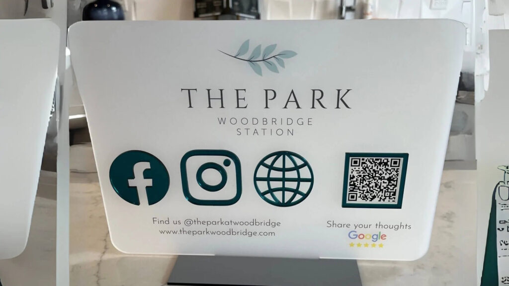 freestanding-standoff-signs