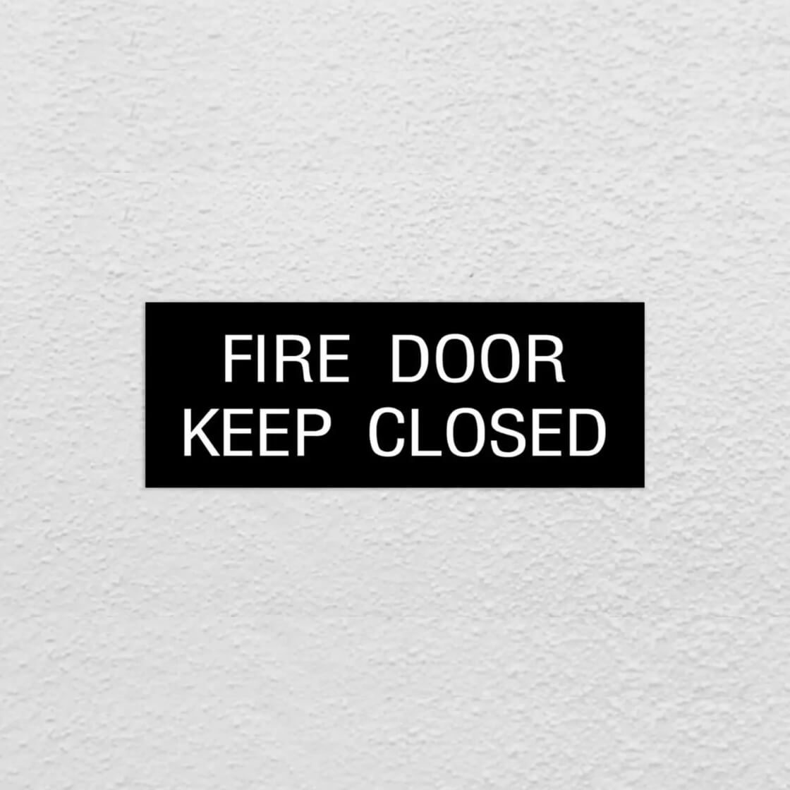 fire-door-closed-safety-sign