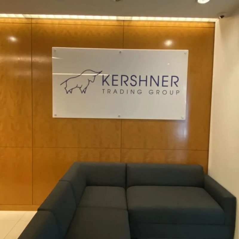 kershner-standoff-signs